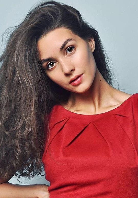 阿纳斯塔西娅·德沃扬斯卡娅 Anastasiya Dvoryanskaya照片