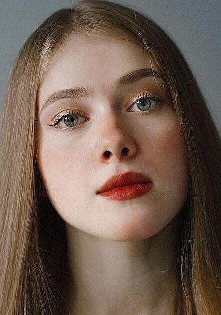 叶卡捷琳娜·库奇马 Ekaterina Kuchma照片