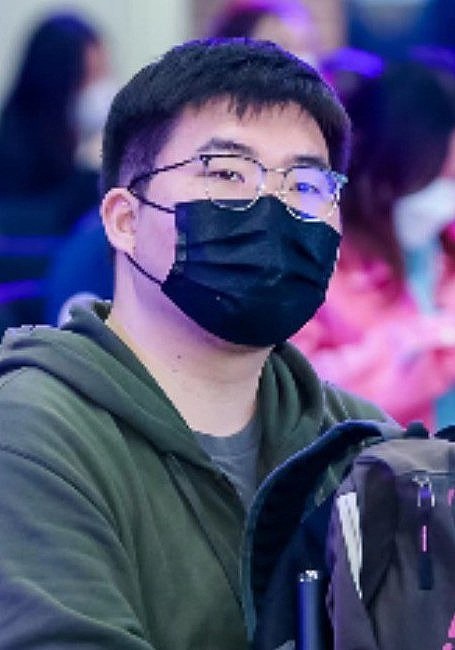 希格十六 Higgsixteen照片