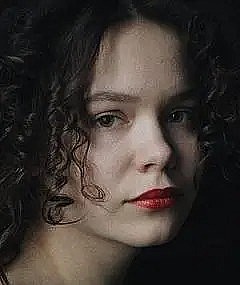 尤利娅·布罗娃 Yuliya Burova照片