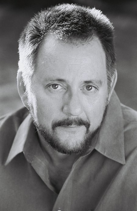 斯蒂芬·布吉格沃特 Stephen Bridgewater照片