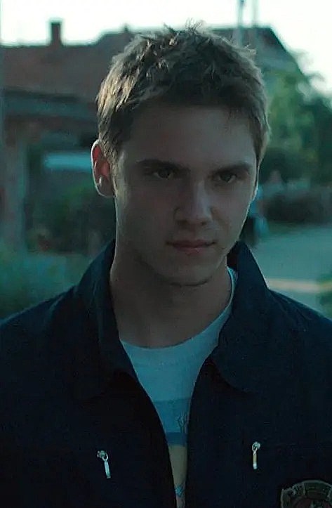 Filip Hajduković照片