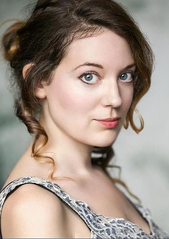 Ellie Jeffreys照片