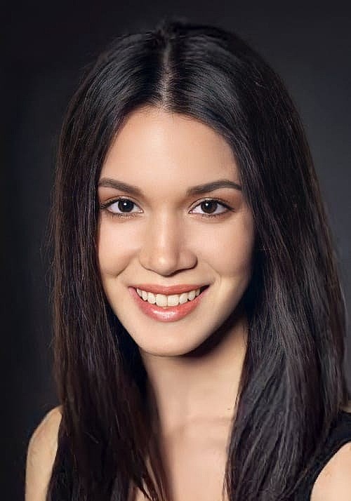 哈扎·苏巴西 Hazal Subasi照片