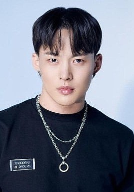 白久英 Back Koo Young照片