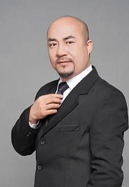 钟世岩 Shiyan Zhong照片
