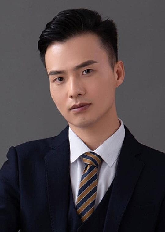 杨张鲲鹏 Kunpeng Yangzhang照片
