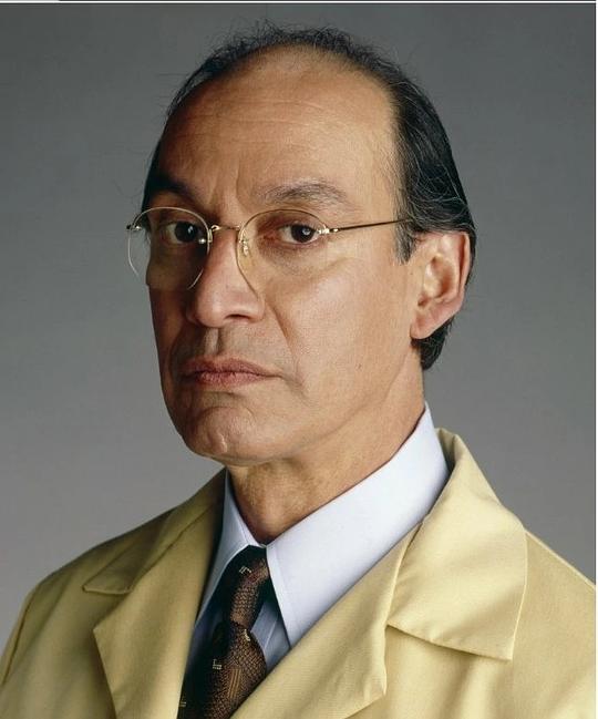 格雷戈里·西拉 Gregory Sierra照片