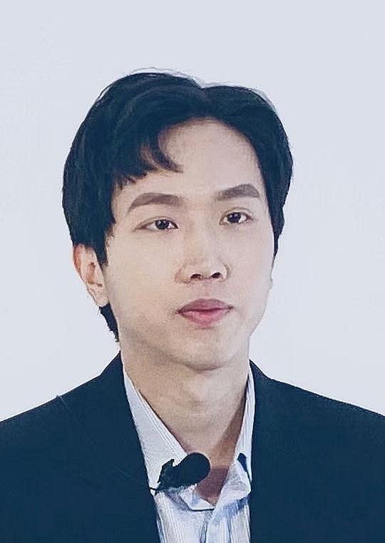 段柯豪照片
