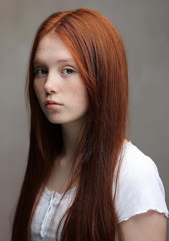 努阿拉·佩伯迪 Nuala Peberdy照片