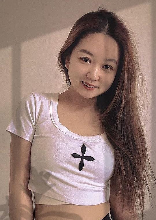李爱莲 lotus照片
