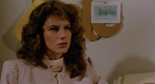 Christine Moore照片