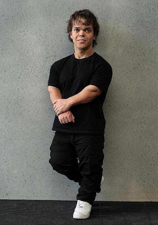 丹尼尔·博斯 Daniel Bos照片