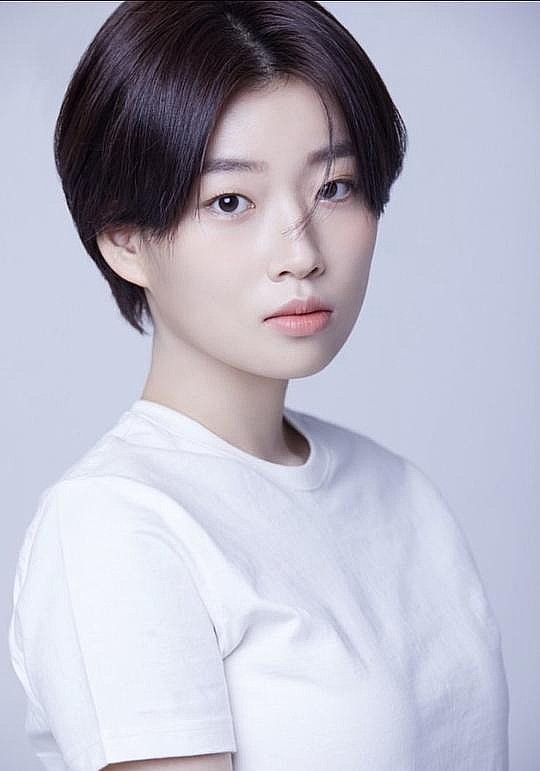 蔡秀贺 Soo-ha Chae照片