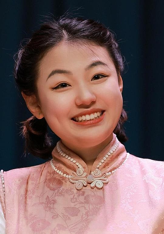 赵芸一 Yunyi Zhao照片