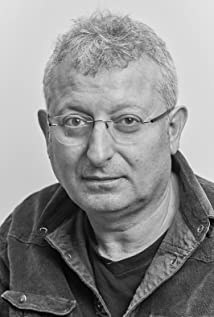 加里·辛纳尔 Gary Sinyor照片