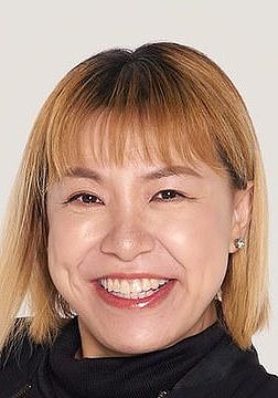 纳查妮·吉拉隆罗伊 Natchanit Jirarungroj照片