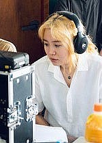 李侑珍 Lee Yujin照片