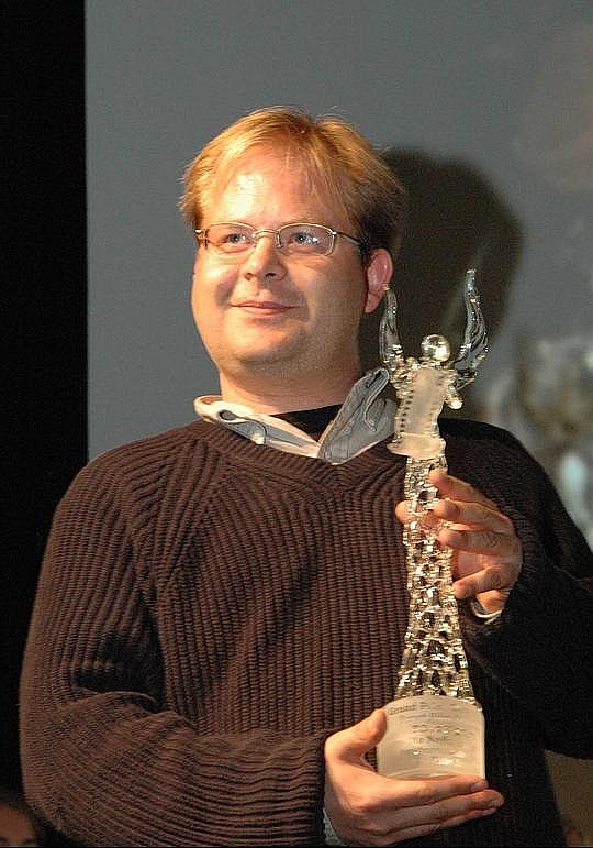 拉斐尔·卡佩林斯基 Rafal Kapelinski照片