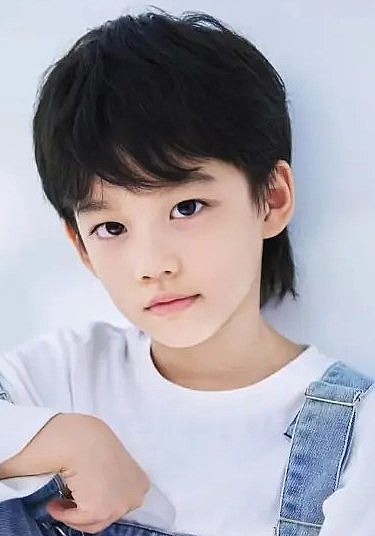 杨谨睿 Jingrui Yang照片