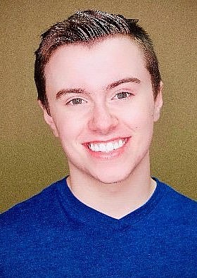 瑞安·萨瑟兰 Ryan Sutherland照片