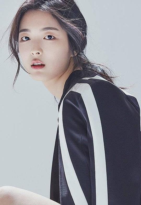 安贤好 Ahn Hyun-ho照片