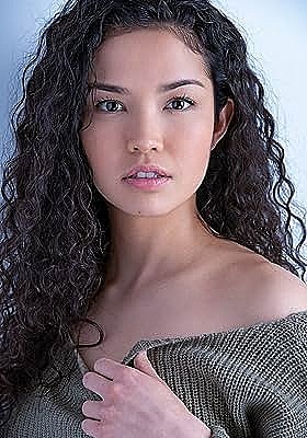 艾莉卡·普雷沃斯特 Erika Prevost照片