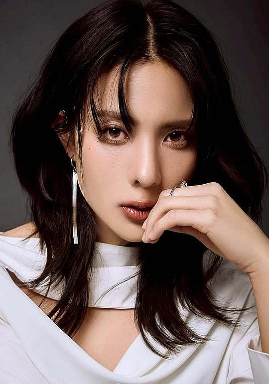 普莱法·茜拉查 Plaifah Siraacha照片