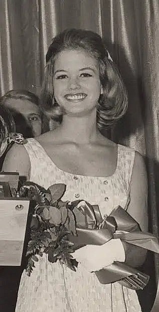 芭芭拉·西格尔 Barbara Sigel照片