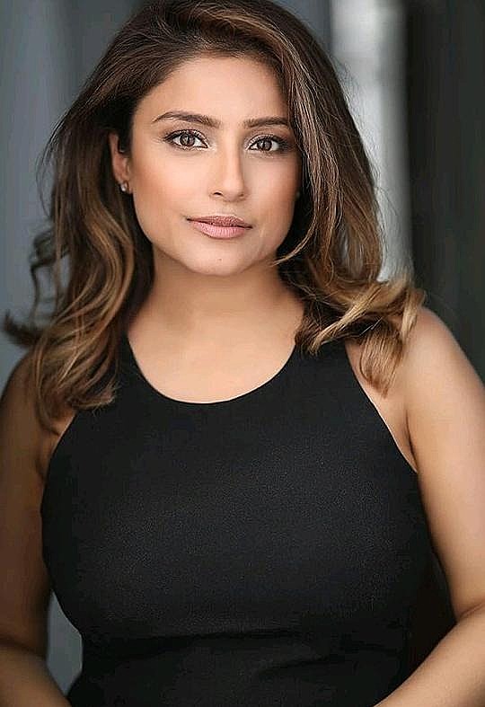 米娜·曼 Meena Mann照片