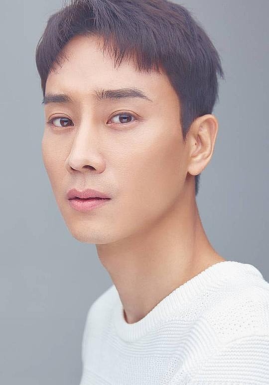 定桓 Jung-hwan Oh照片