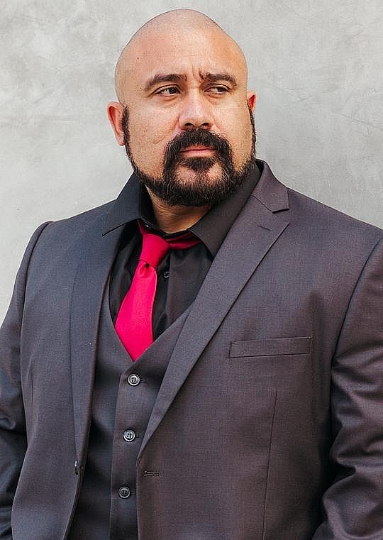 威廉·吉罗拉 William Guirola照片