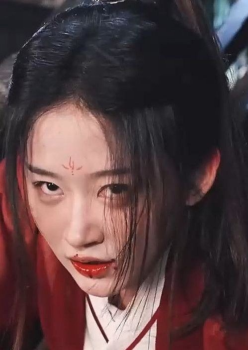 刘蓝鸽 Liu lange照片