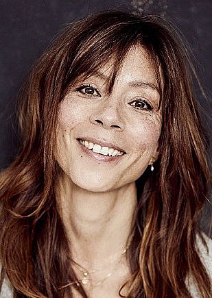 娜佳·胡普舍尔 Nadja Hüpscher照片