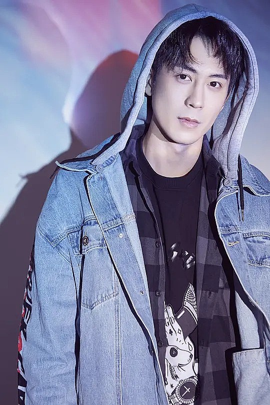 蒋未 Mo Jiang照片