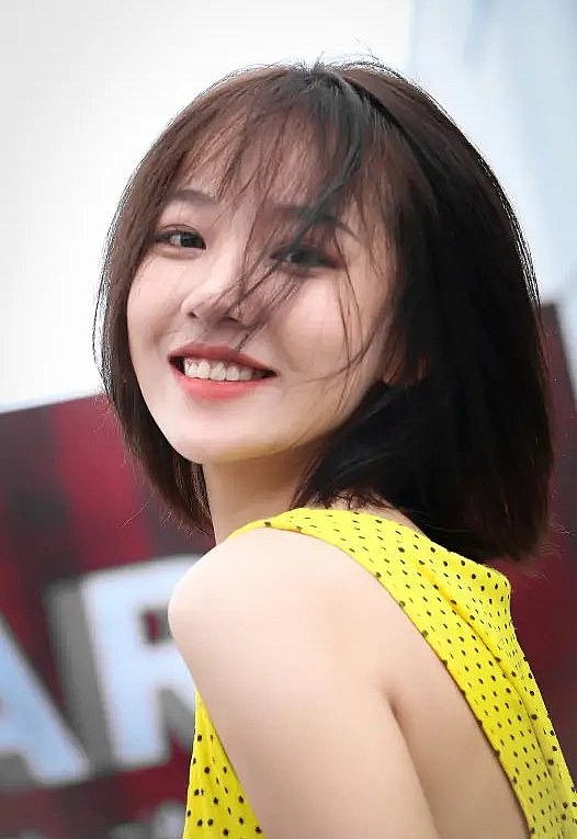 袁雨涵 Yuan Yuhan照片