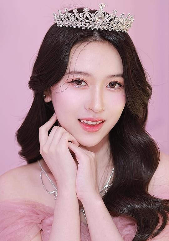 阿里茶·希帕塔克 Alicha Sripratak照片