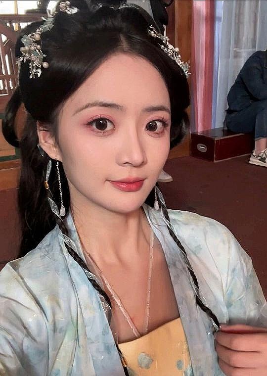 刘美娜 Liu Meina照片