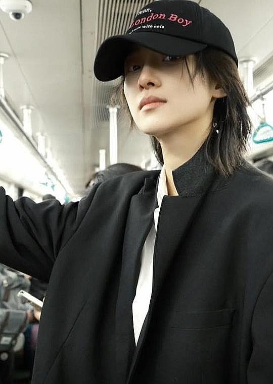 段景奕 Duan Jingyi照片