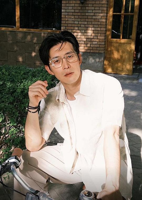 赵廷义 Tingyi Zhao照片