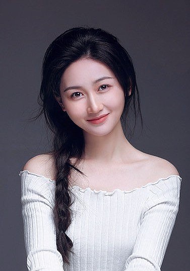 范奇 Qi Fan照片