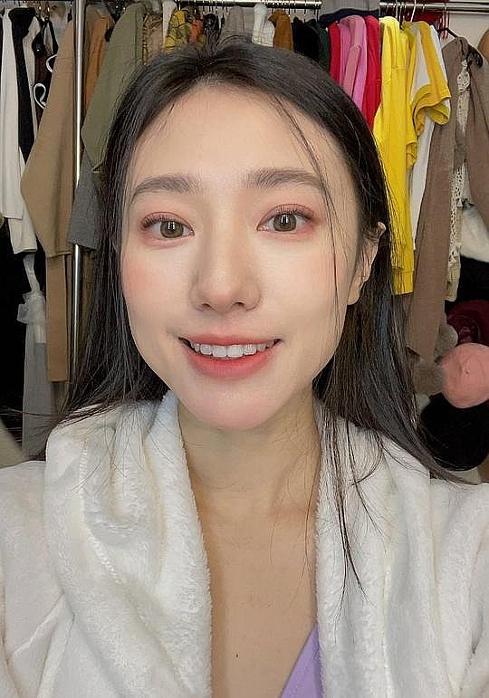 张耀尹照片