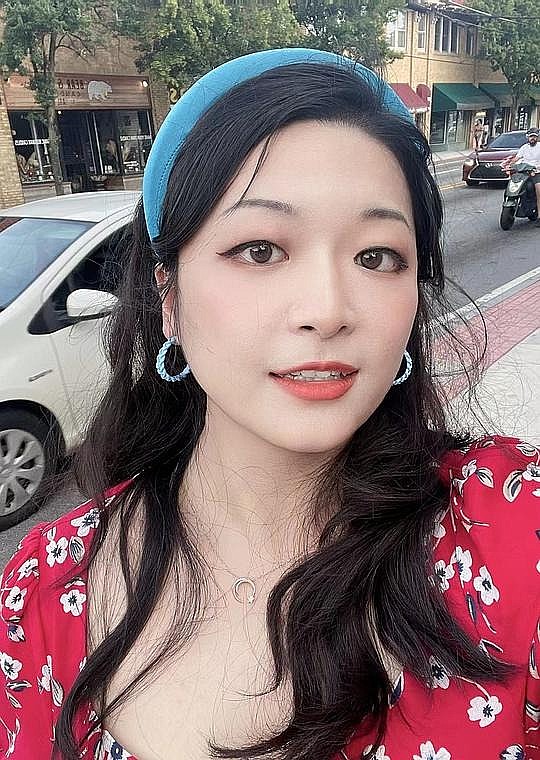 戴飞翼 Fanny Dai照片