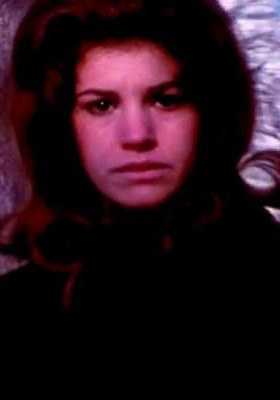 珍妮特·班泽特 Janet Banzet照片