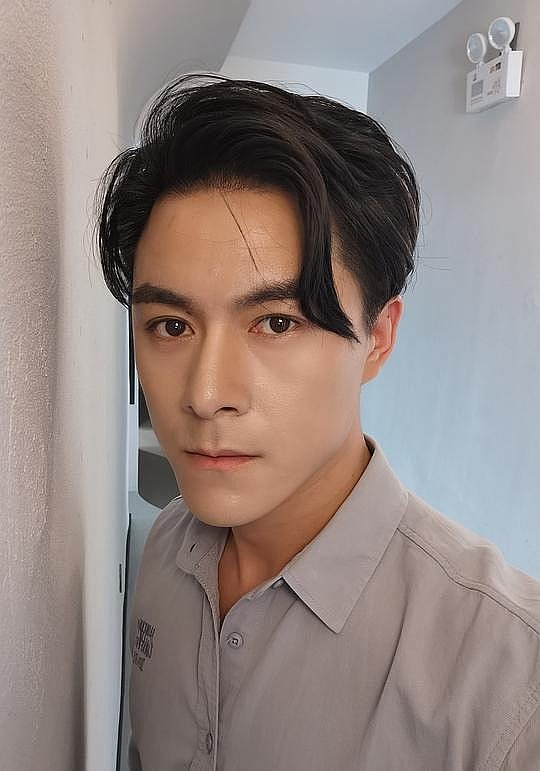 王雷方 Leifang Wang照片