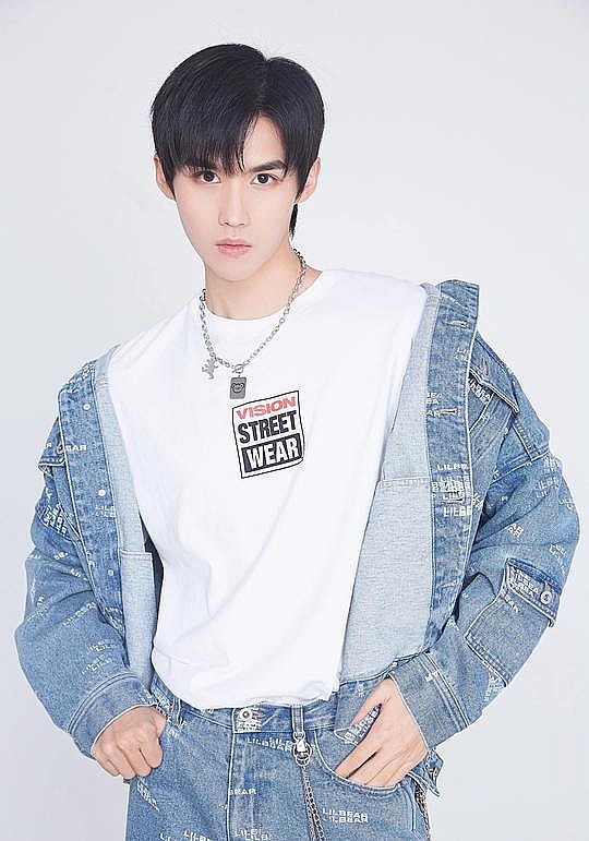 李嘉祥 Jiaxiang Li照片