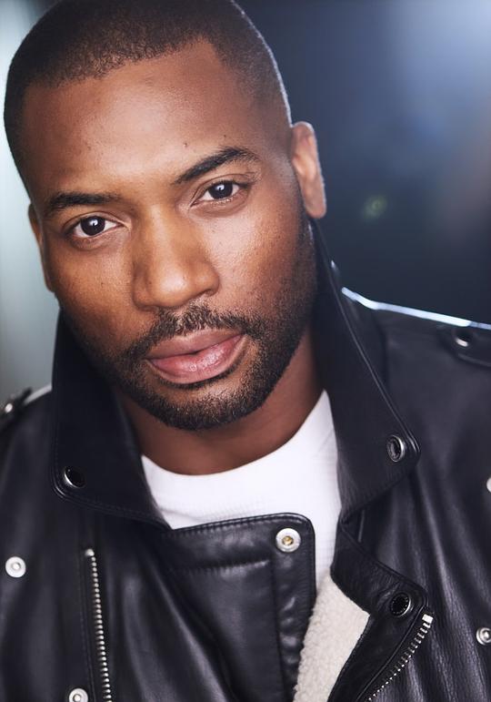 塔里克·洛维 Tarik Lowe照片