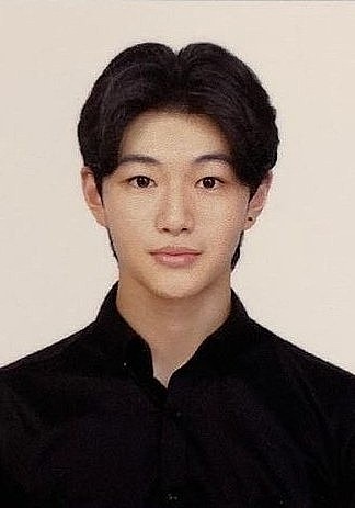 李卓秀 Lee Tak Soo照片