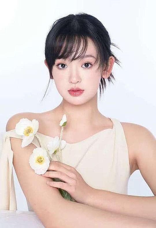 赵财子 Caizi Zhao照片