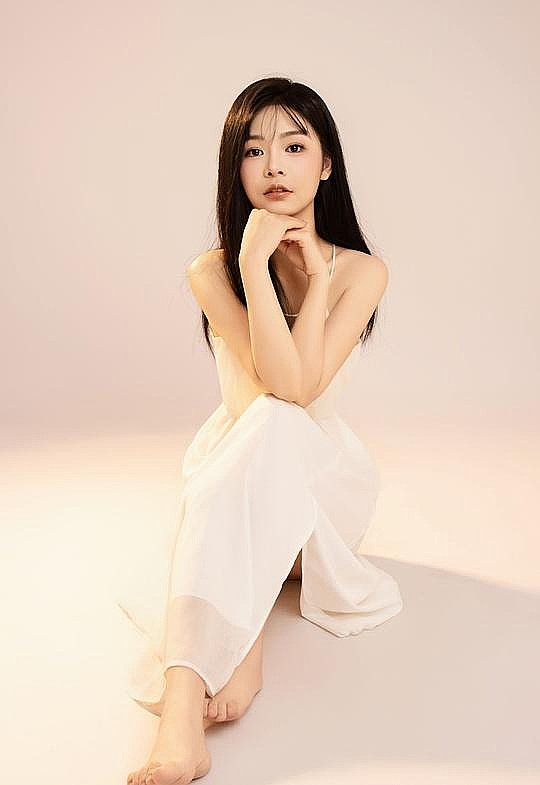 吴妮妮 Wu Nini照片